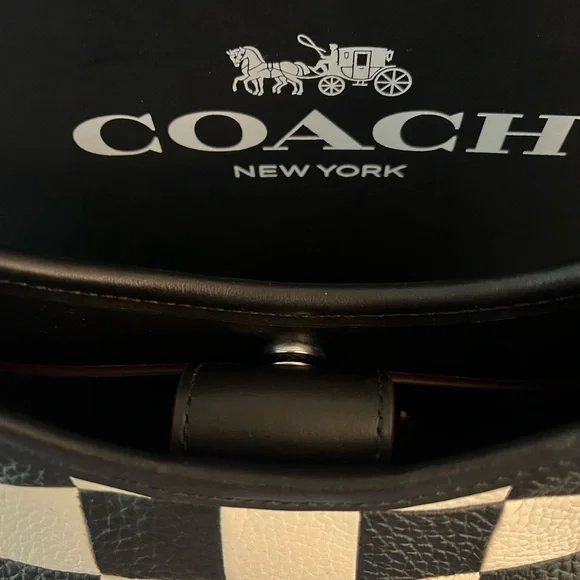 Coachtopia Ergo Bag Checkerboard with Wavy Zip Card Case In Coachtopia Leather - Picture 8 of 17